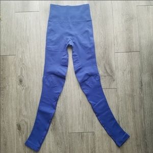 Lululemon Zone In Tight Leggings Size 2